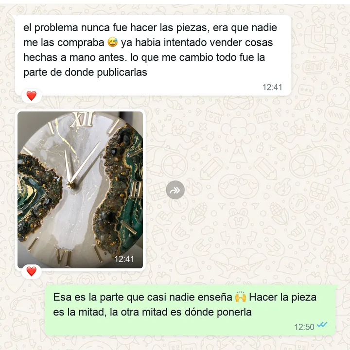 IMAGEN: captura de WhatsApp — alumna que antes no conseguía clientes y ahora vende por MercadoLibre